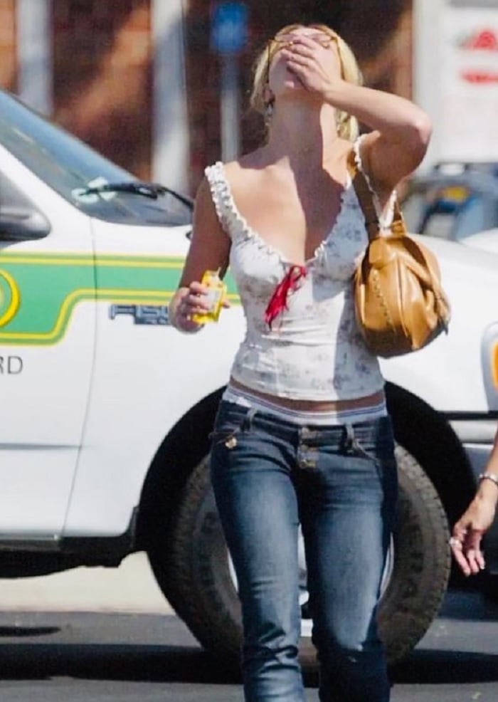 "Me ha tratado peor que a un maldito perro", dice el padre de Britney Spears