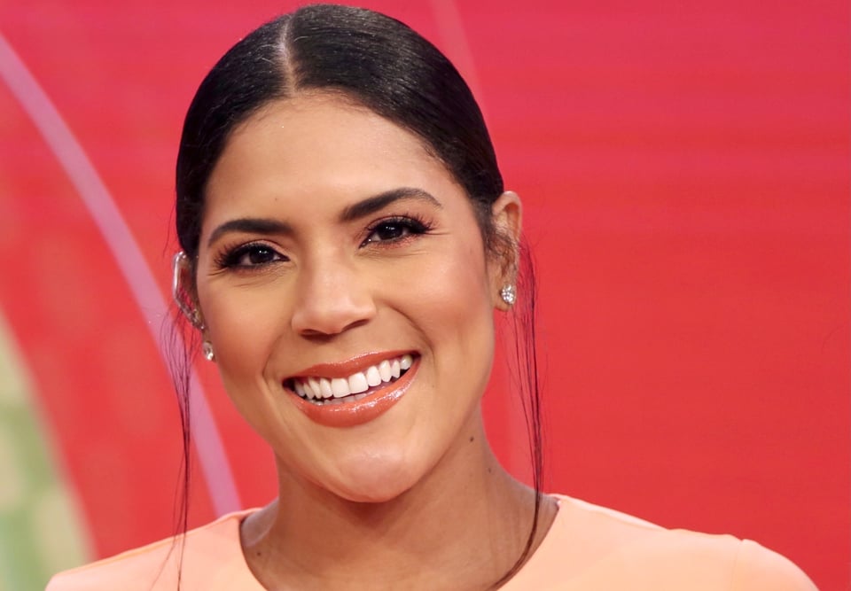 Francisca se roba las miradas con su nuevo look en ‘Despierta América’ y levanta sospechas