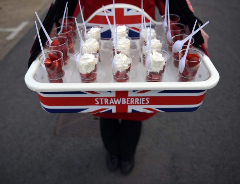 Fresas y cremas: una tradición británica que endulza a los hispanos