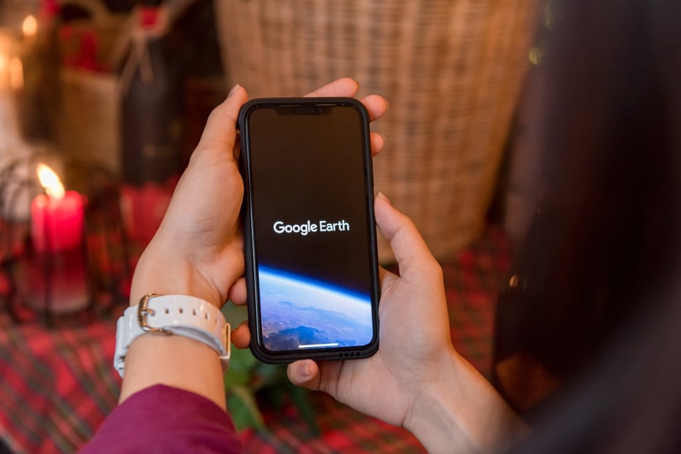Ingeniero de Google advierte sobre inteligencia artificial que desarrollan: “tiene sentimientos”