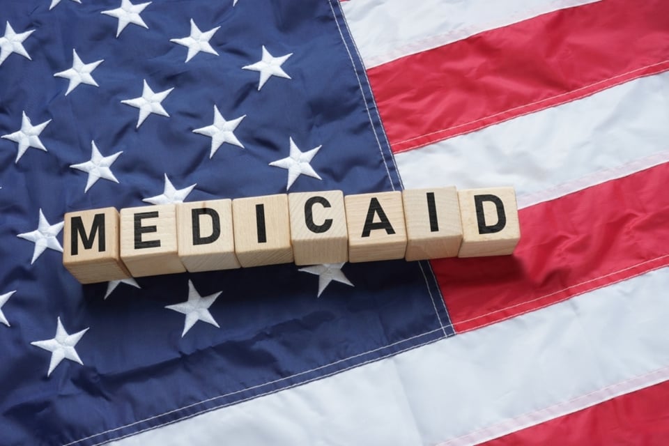 Medicaid y agentes migratorios