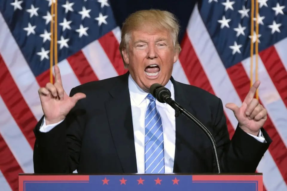 Trump se autonombra «Presidente interino de Venezuela» y publica su foto