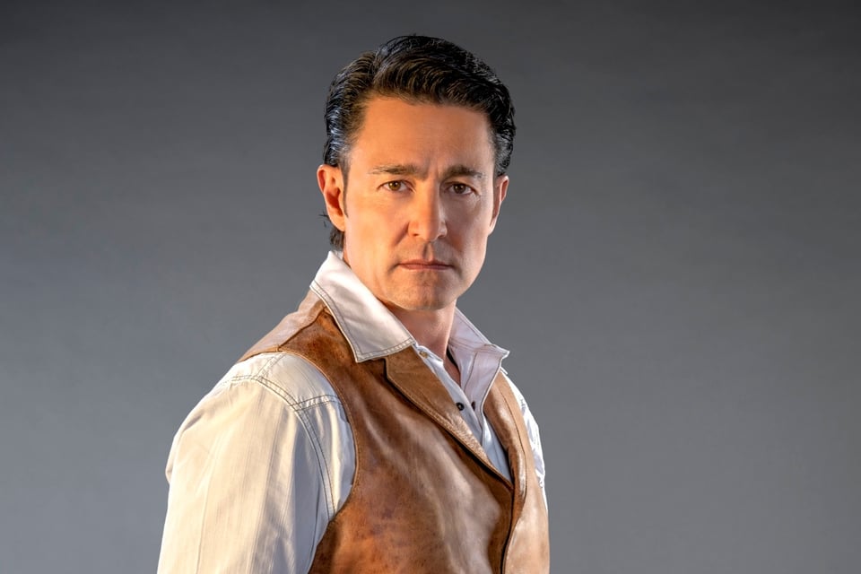 Fotos de Fernando Colunga con su “hijo” y Blanca Soto desatan dudas: esta es la verdad