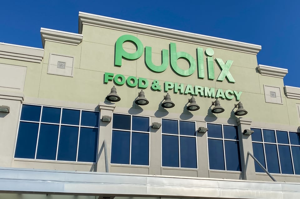 Publix amplía retiro de frutas congeladas por posible contaminación con E. coli: esto es lo que debes revisar