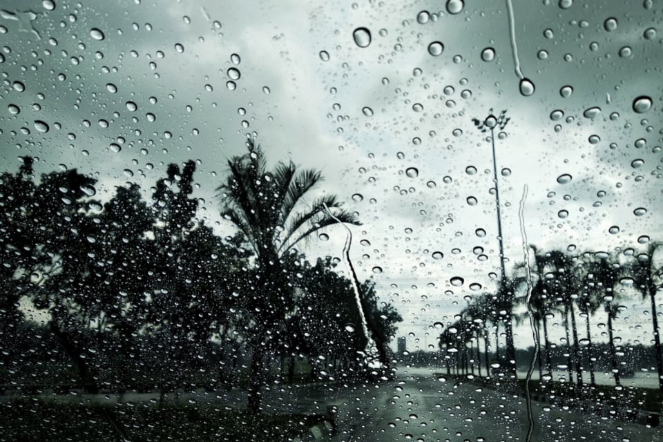 Lala pone a Hawái bajo alerta: podría convertirse en huracán y golpear con lluvias extremas