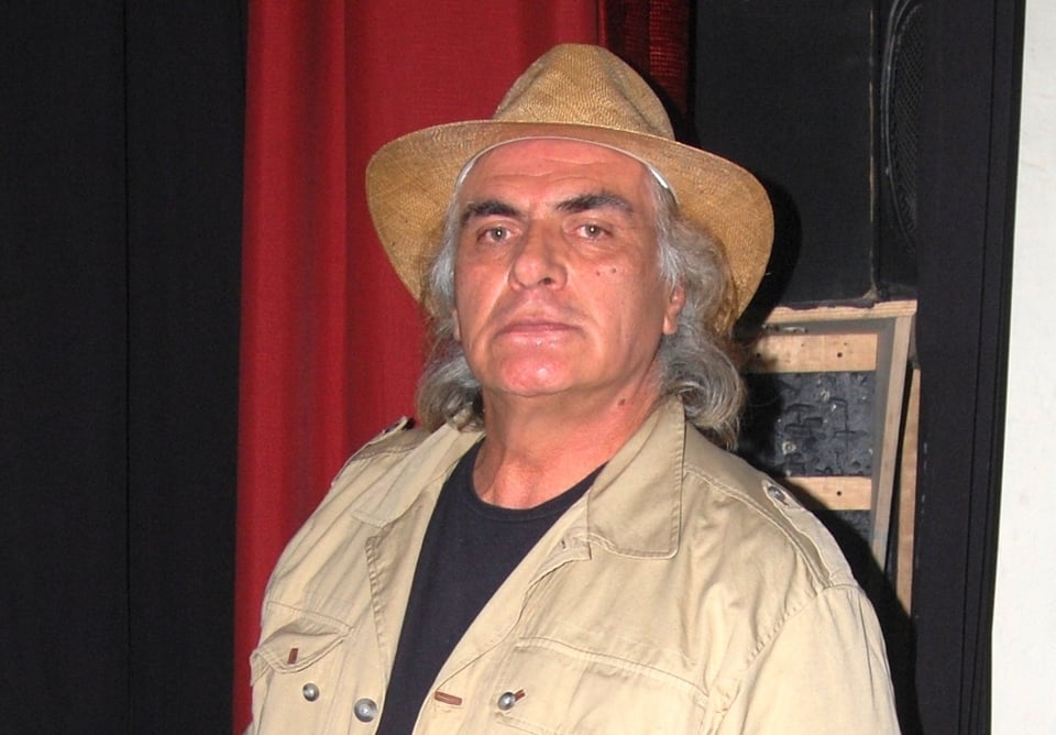 El actor Salvador Pineda sufre accidente y dicen cómo está