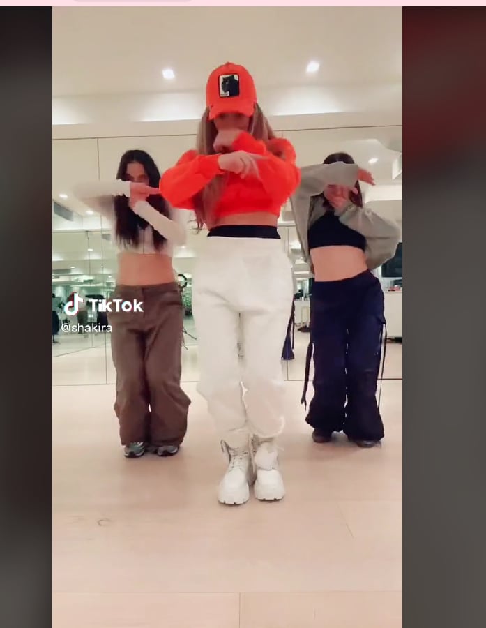 Shakira conquista coreografía TikTok: "Perdona que te salpique"