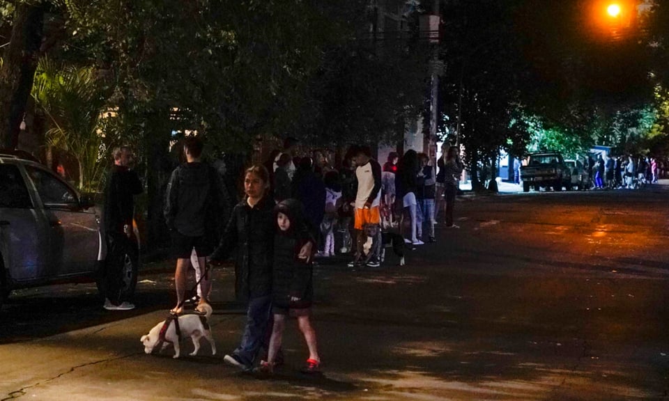 Confirman dos muertos tras sismo de magnitud 6,8 en México