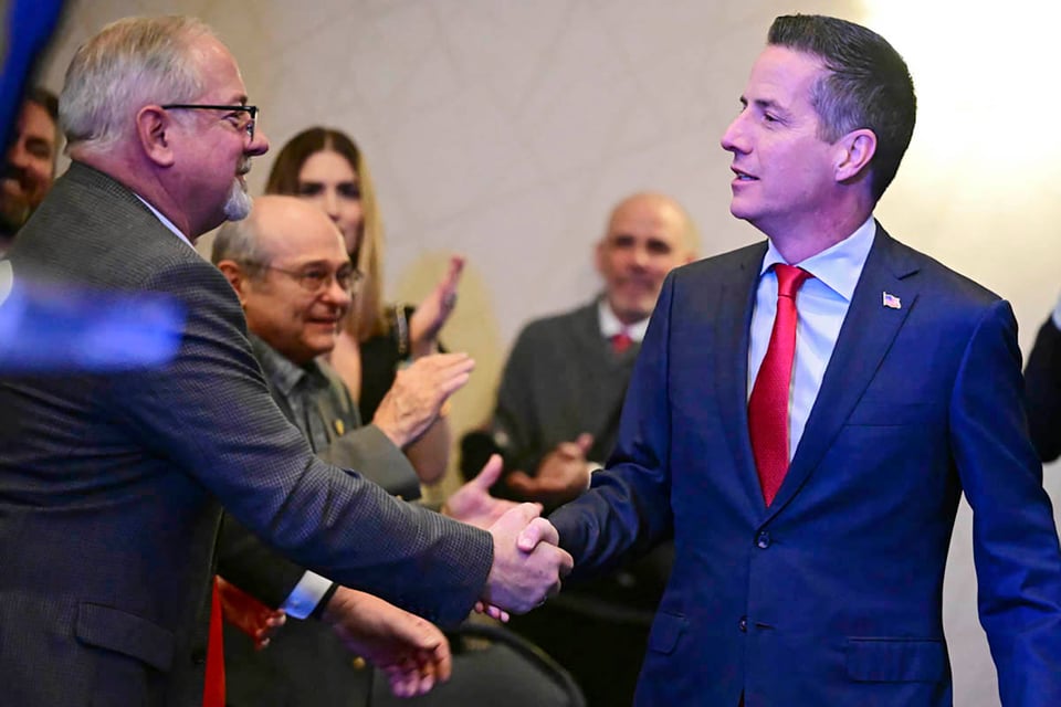 Empresario de Cleveland, Bernie Moreno, republicano, candidato al Senado