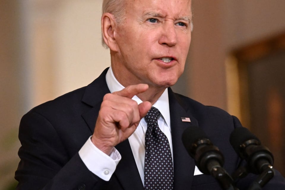 Biden, confession, immigration, issues harsh warning, MundoNOW