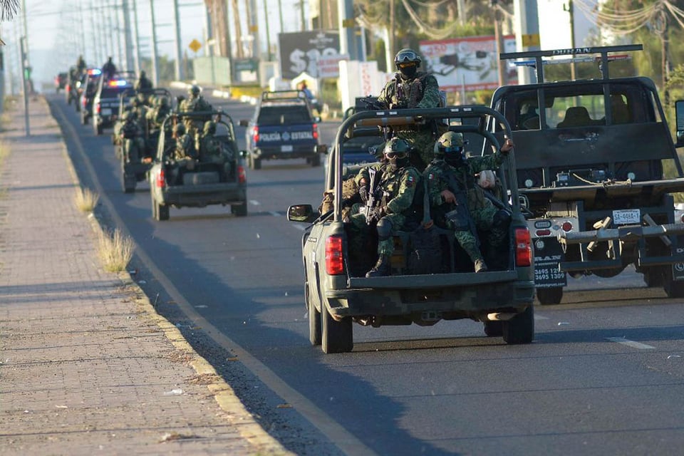 Ejército mexicano, operación, hijo de Joaquín "El Chapo" Guzmán, Ovidio Guzmán, Sinaloa.