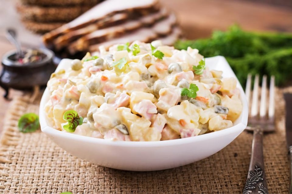 Ensalada rusa, ensaladilla rusa, cómo preparar ensalada rusa, receta, MundoNow