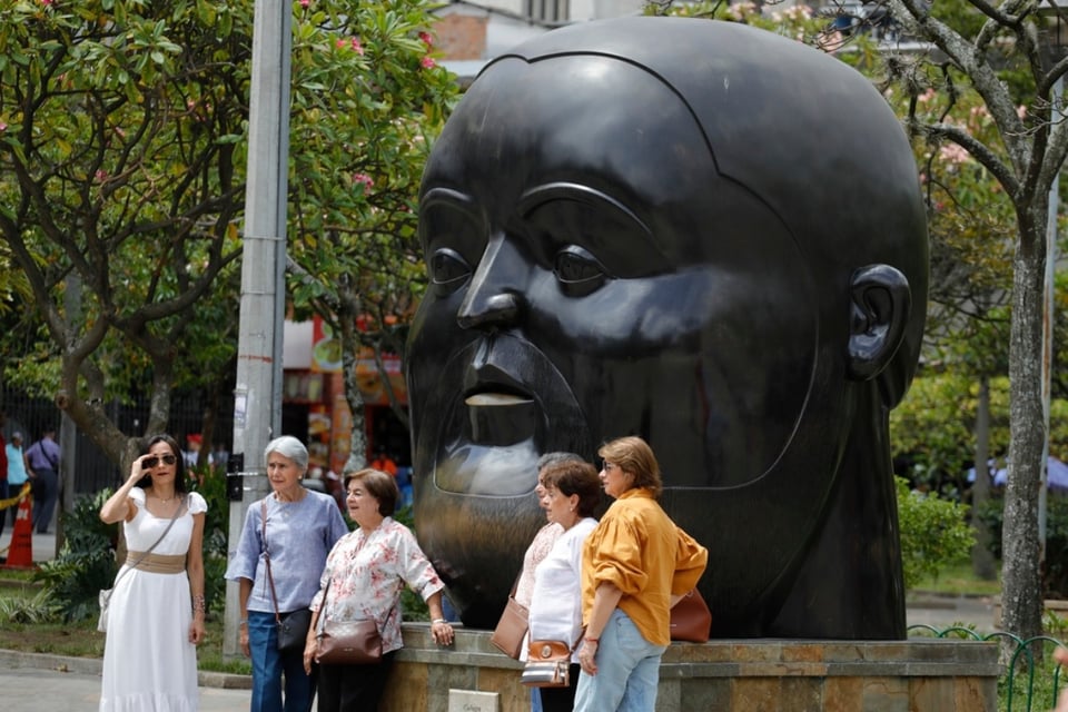 cabeza, significado espiritual, Parque Botero, Medellín, MundoNOW