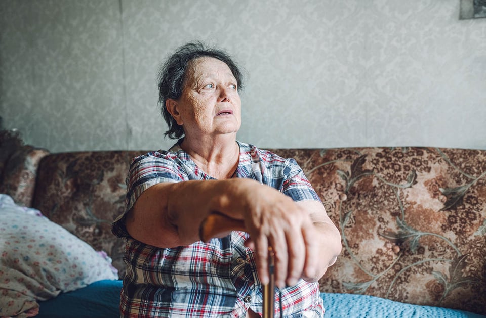 Alzheimer, mujer, senior, enfermedad, memoria, Vivir con Alzheimer 