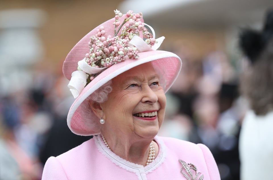 Se publica el certificado de defunción de la Reina Isabel II: Los registros revelan que murió de ‘vejez