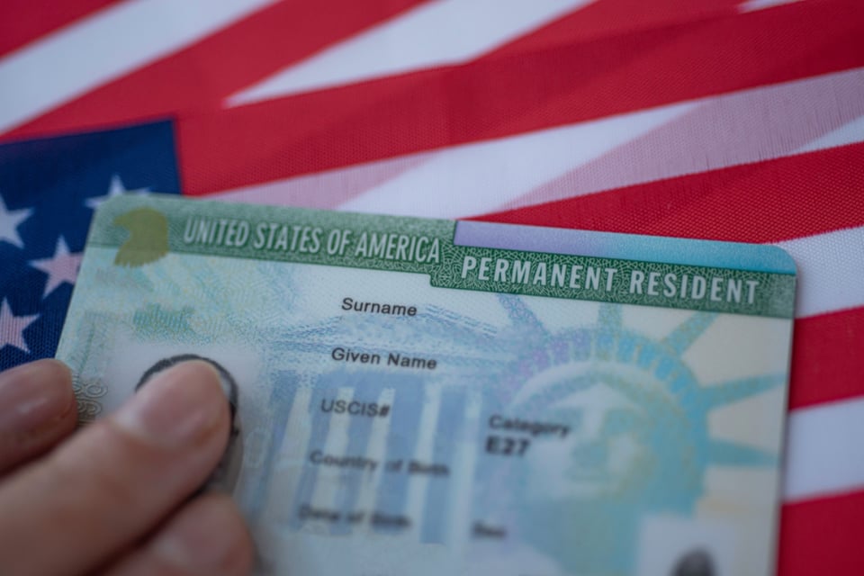 Multa por no portar la Green Card