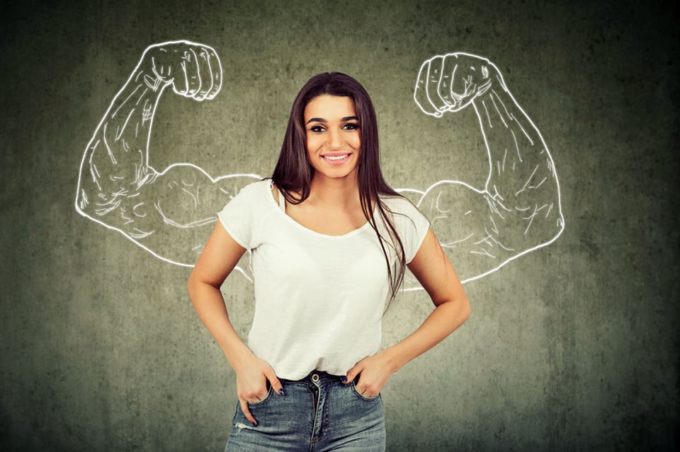 cómo aumentar la confianza, confianza en sí misma, autoestima, mujer, fuerza, MundoNOW