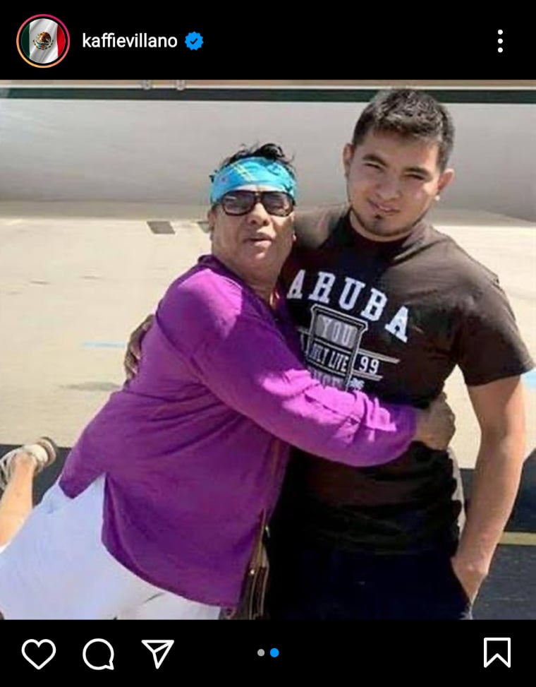 Isaac Efraín Martínez posó junto a la gran actriz Nora Velázquez, mejor conocida como 'Chabelita'