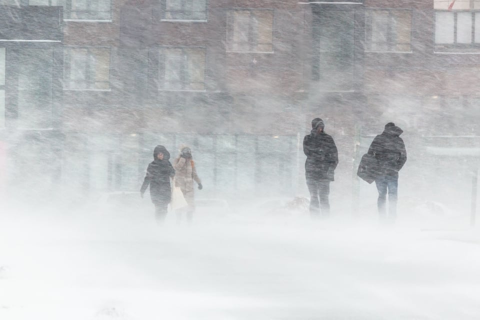 Cancelan vuelos, Tormenta invernal, Texas, Tennessee, Chicago,