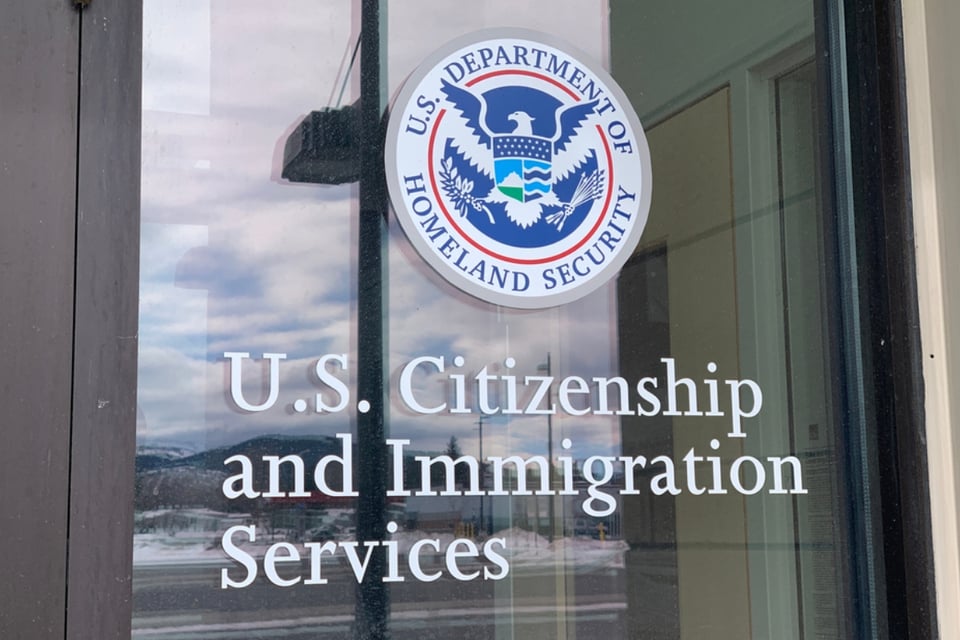 USCIS temporarily extends work permits for 800,000 immigrants