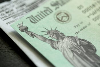 Cómo calificar para el efectivo