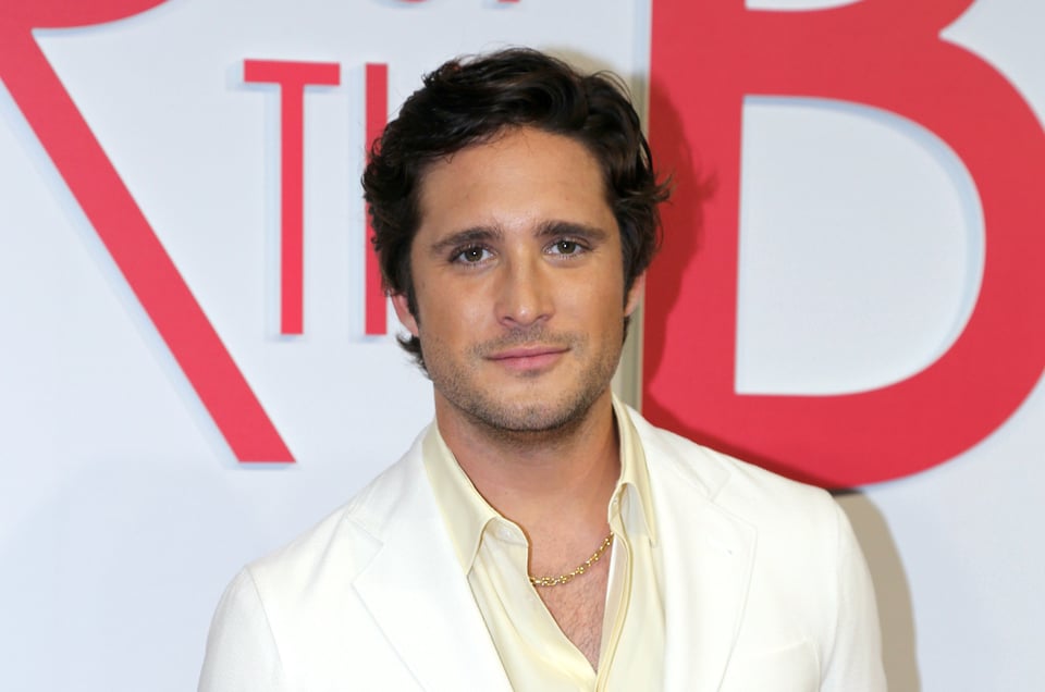 Diego Boneta, gay, homosexual, sexuality, sexual orientation