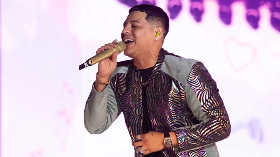 Eduin Caz is mourning a death in his family
