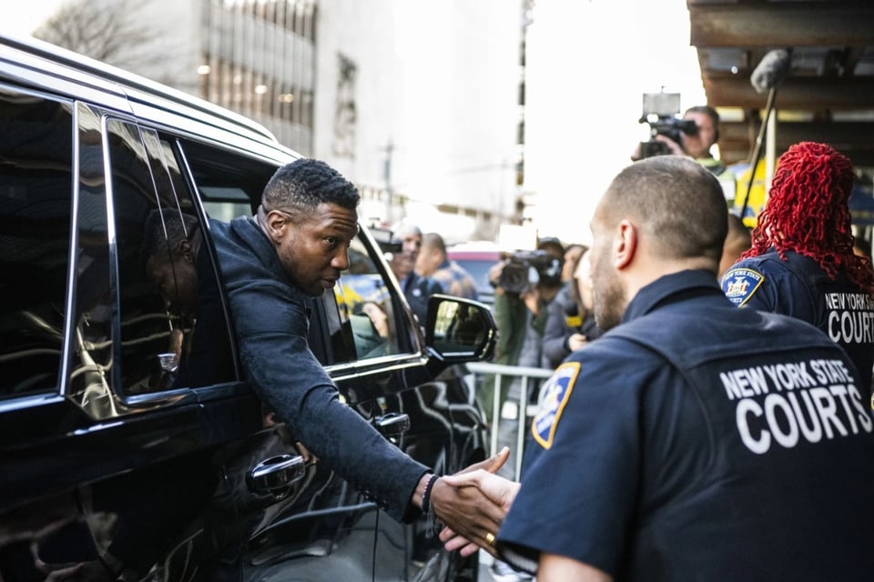 actor, Jonathan Majors, agresión, violencia doméstica, condena, MundoNOW