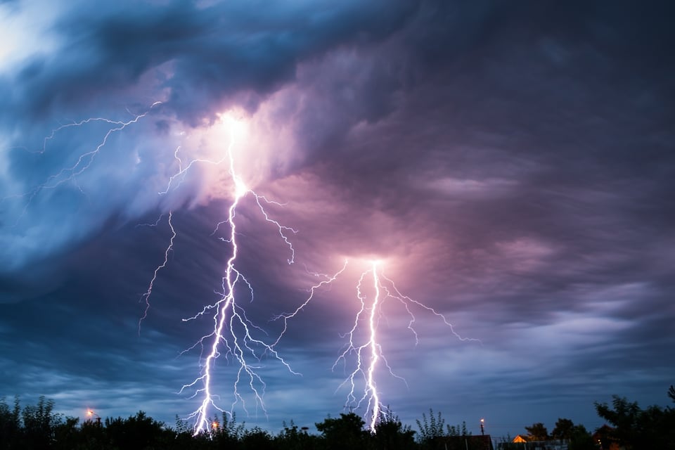 arctic air surge, record temperatures, active pattern, Warnings, thunder