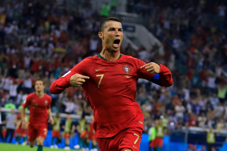 Cristiano compra un exclusivo Bugatti Centodieci por más de $10 millones