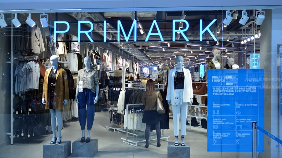 ¡Una extrabajadora de Primark revela duros secretos sobre la tienda!