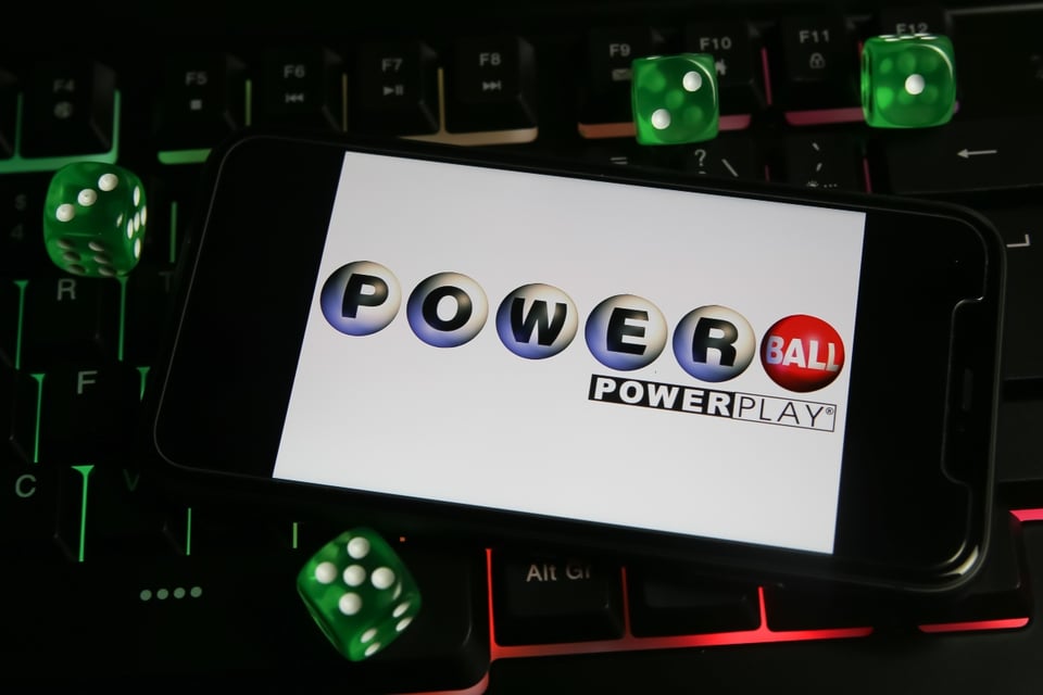 ¡Powerball! Publican números ganadores del sorteo del 3 de agosto