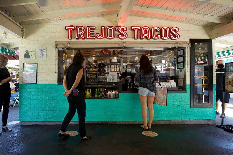 Trejo's Tacos, cocina mexicana, comida, puesto, MundoNOW