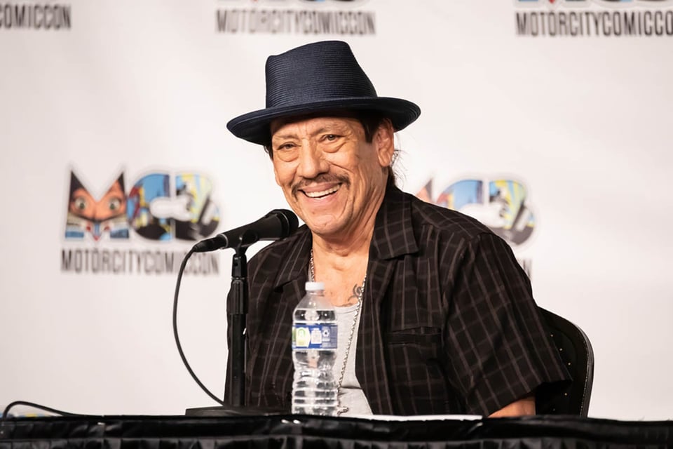 Defensa, retribución, Danny Trejo, comunidad, éxito