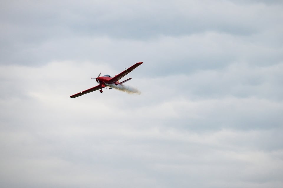 Avioneta, Concord, California, EEUU, MundoNOW