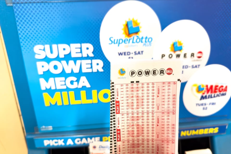 No se ha reclamado el número ganador del Powerball de 842 millones de dólares