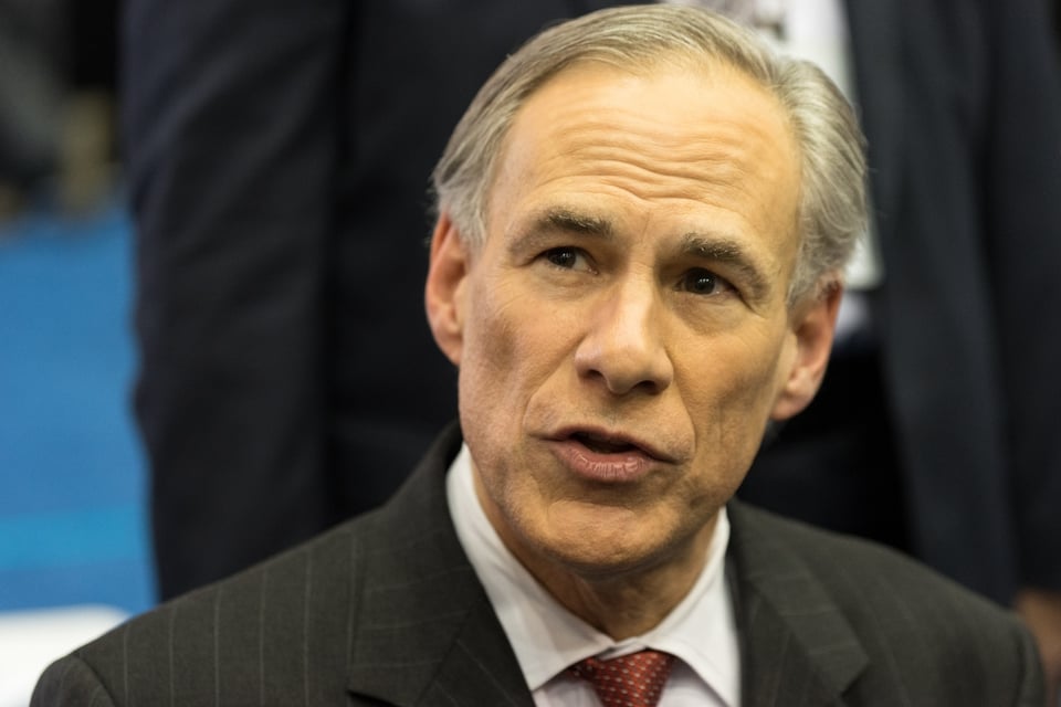 Texas Governor proposes floating border wall