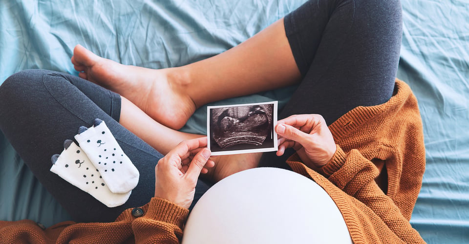¿Cuál es la mejor edad para tener un hijo según la ciencia?