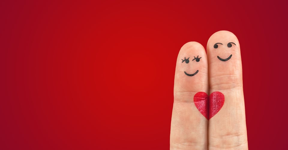 15 maneras de hablarle a tu adolescente sobre el primer amor